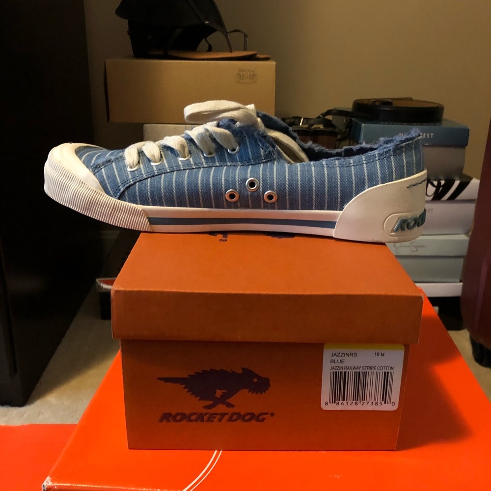 Rocket dog jazzin sneaker